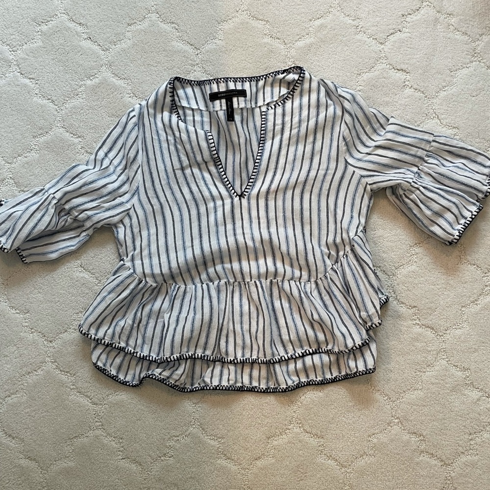 BCBG top